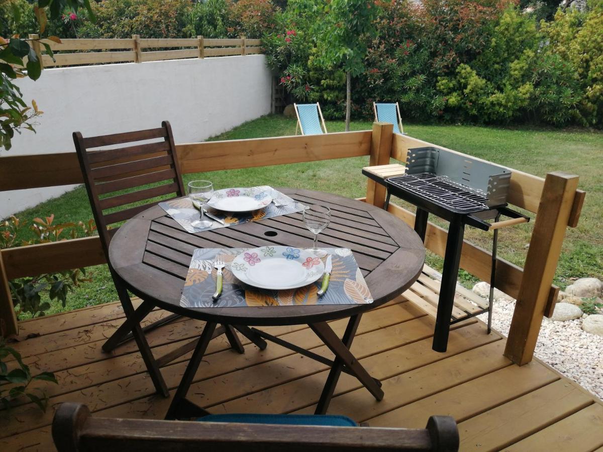 Appartement De Vacances A La Campagne Saint-Jean-Pla-de-Corts Ngoại thất bức ảnh